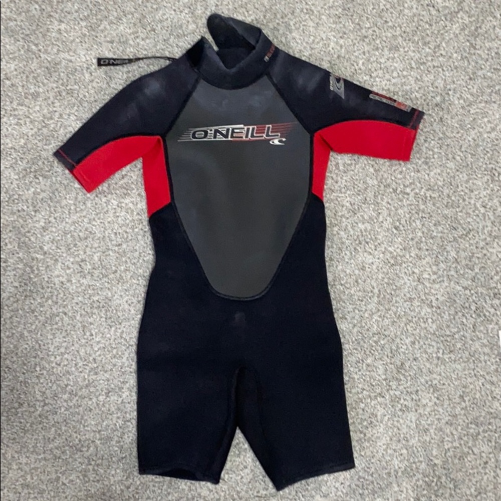 O’Neill black and red kids unisex wetsuit size 8